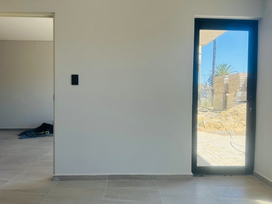 2 Bedroom Property for Sale in Table View Western Cape